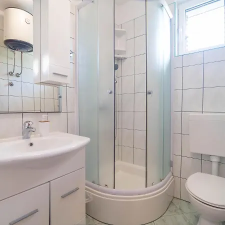 Apartment Sunny Stomorska